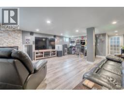 326 CENTRE STREET - 32