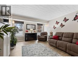 6523 THORNBERRY UnitNo. 331 - 8
