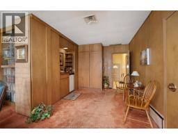 4470 RIVERSIDE DRIVE - 16