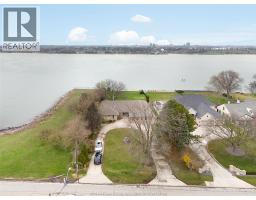 4470 RIVERSIDE DRIVE - 39