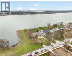 4470 RIVERSIDE DRIVE - 41