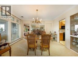4470 RIVERSIDE DRIVE - 8
