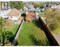 531 LANGLOIS AVENUE - 29