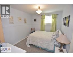 3658 IRONGATE - 22