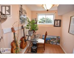 3658 IRONGATE - 25