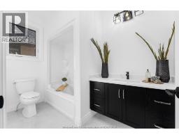 2626 BARKLEY AVENUE - 22