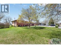 4675 HURON CHURCH LINE - 34