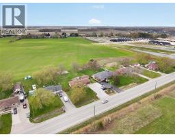 4675 HURON CHURCH LINE - 38