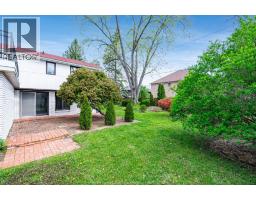 3770 Huntington - 47