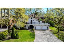 3770 Huntington - 49