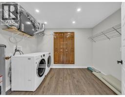 41 Mickle DRIVE - 42