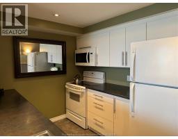 3601 RIVERSIDE DRIVE East UnitNo. 906 - 17