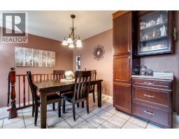 1654 Fairlea CRESCENT - 11