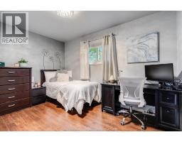 1654 Fairlea CRESCENT - 16