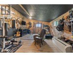 1722 Mersea Rd D - 23