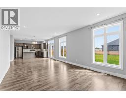 39 MUIRFIELD DRIVE - 12