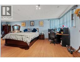 3086 AVONDALE AVENUE - 15