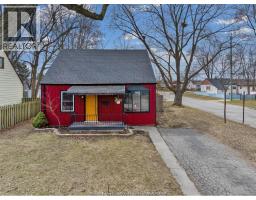 1205 OAK AVENUE - 1