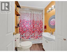 1205 OAK AVENUE - 14
