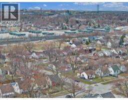 1205 OAK AVENUE - 21