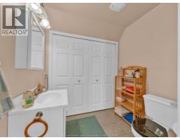 545 LAKEVIEW AVENUE - 24