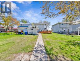545 LAKEVIEW AVENUE - 42