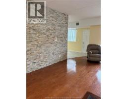 8335 WYANDOTTE STREET East UnitNo. 203 - 10