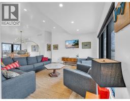 116 EAST BEACH - 11