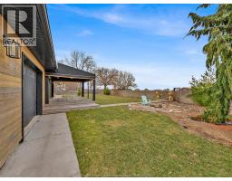 116 EAST BEACH - 34