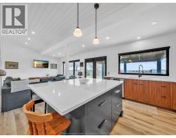 116 EAST BEACH - 7