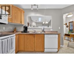 5 Leonard DRIVE - 5