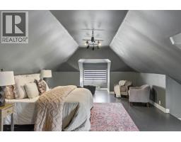 557 MOY AVE - 23