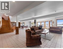 682 DALHOUSIE STREET - 11
