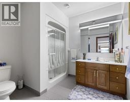 682 DALHOUSIE STREET - 20