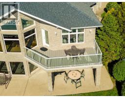 682 DALHOUSIE STREET - 38