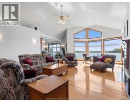 682 DALHOUSIE STREET - 4