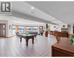682 DALHOUSIE STREET - 7