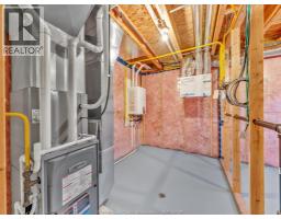 201 MEADOWVIEW AVENUE - 28