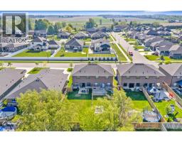 201 MEADOWVIEW AVENUE - 36