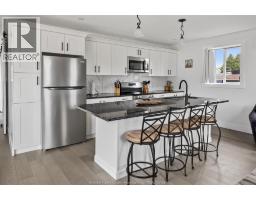 595 JACKSON - 14