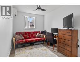 595 JACKSON - 19