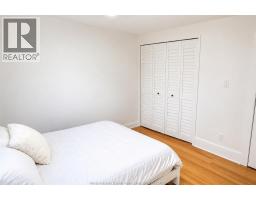 2688 JAMAICA CRESCENT - 13