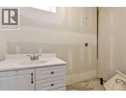 1502 MERSEA RD D - 28