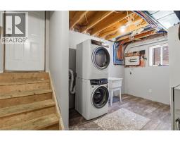 416 LILLIAN LANE - 40