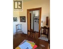 1036 CHURCH - 5
