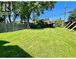 3074 Lloyd George BOULEVARD - 15