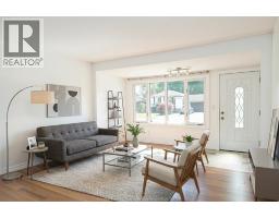 3074 Lloyd George BOULEVARD - 3