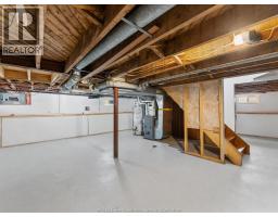 664 WILLIAM STREET - 18