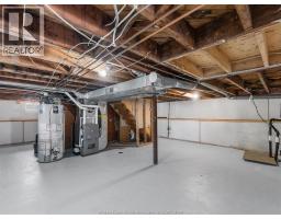 664 WILLIAM STREET - 19