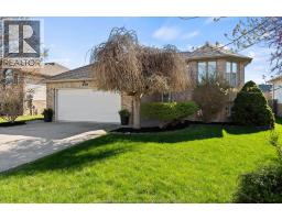 430 WOODRIDGE DRIVE - 1